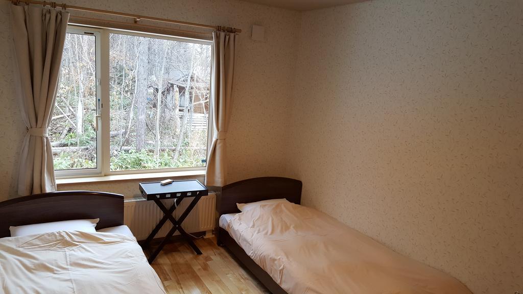 Ituka Furano E Guest House Ngoại thất bức ảnh