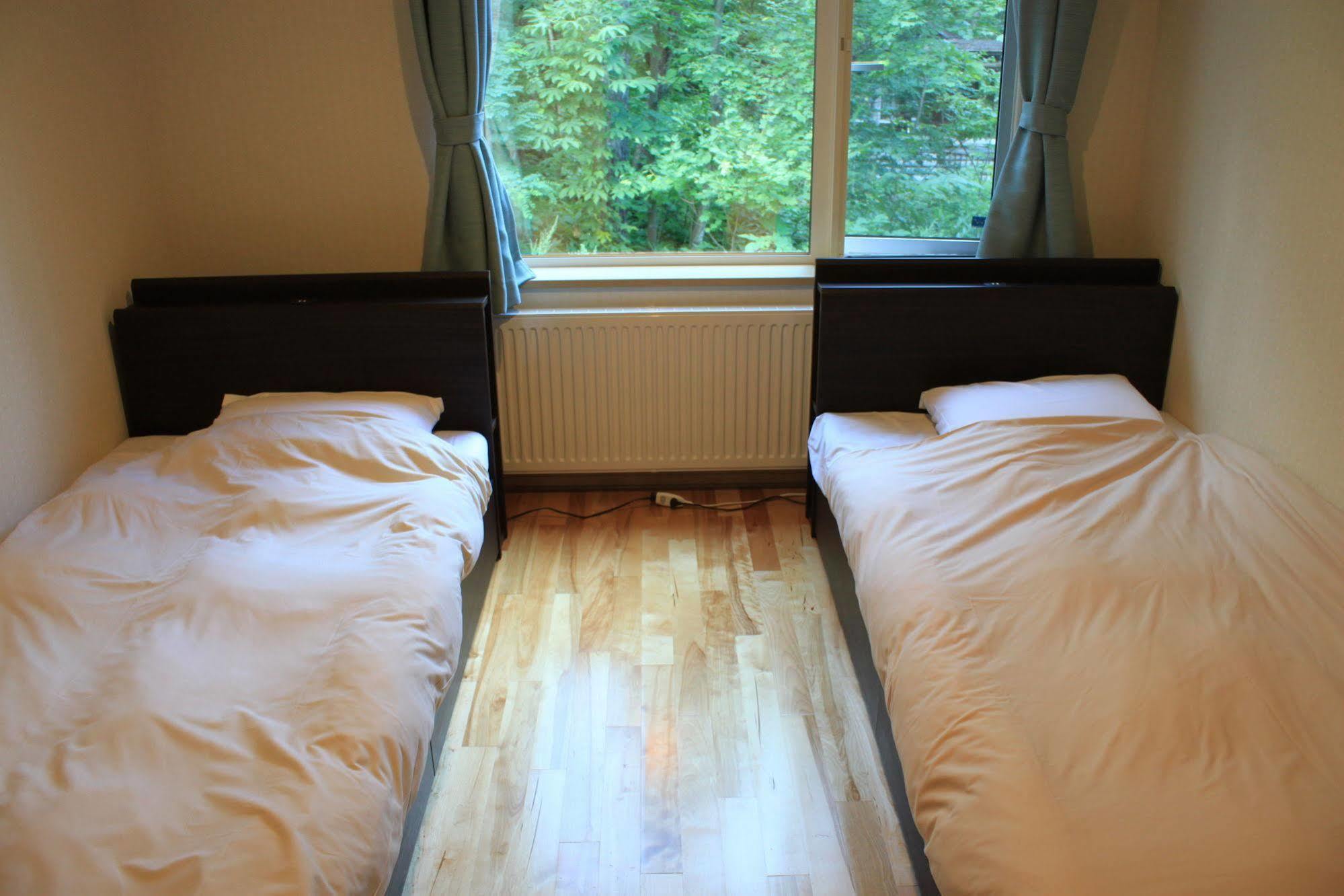 Ituka Furano E Guest House Ngoại thất bức ảnh