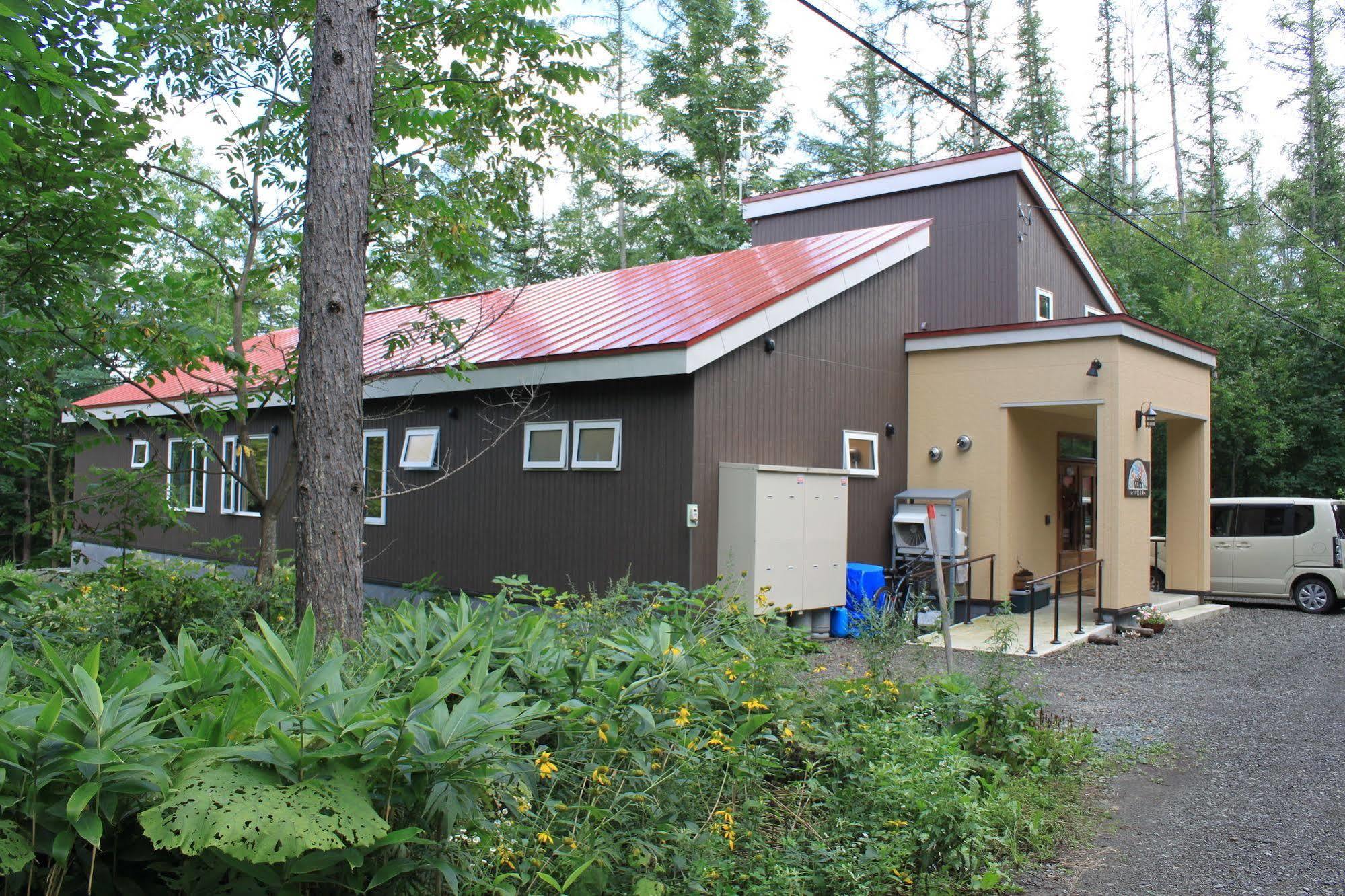 Ituka Furano E Guest House Ngoại thất bức ảnh